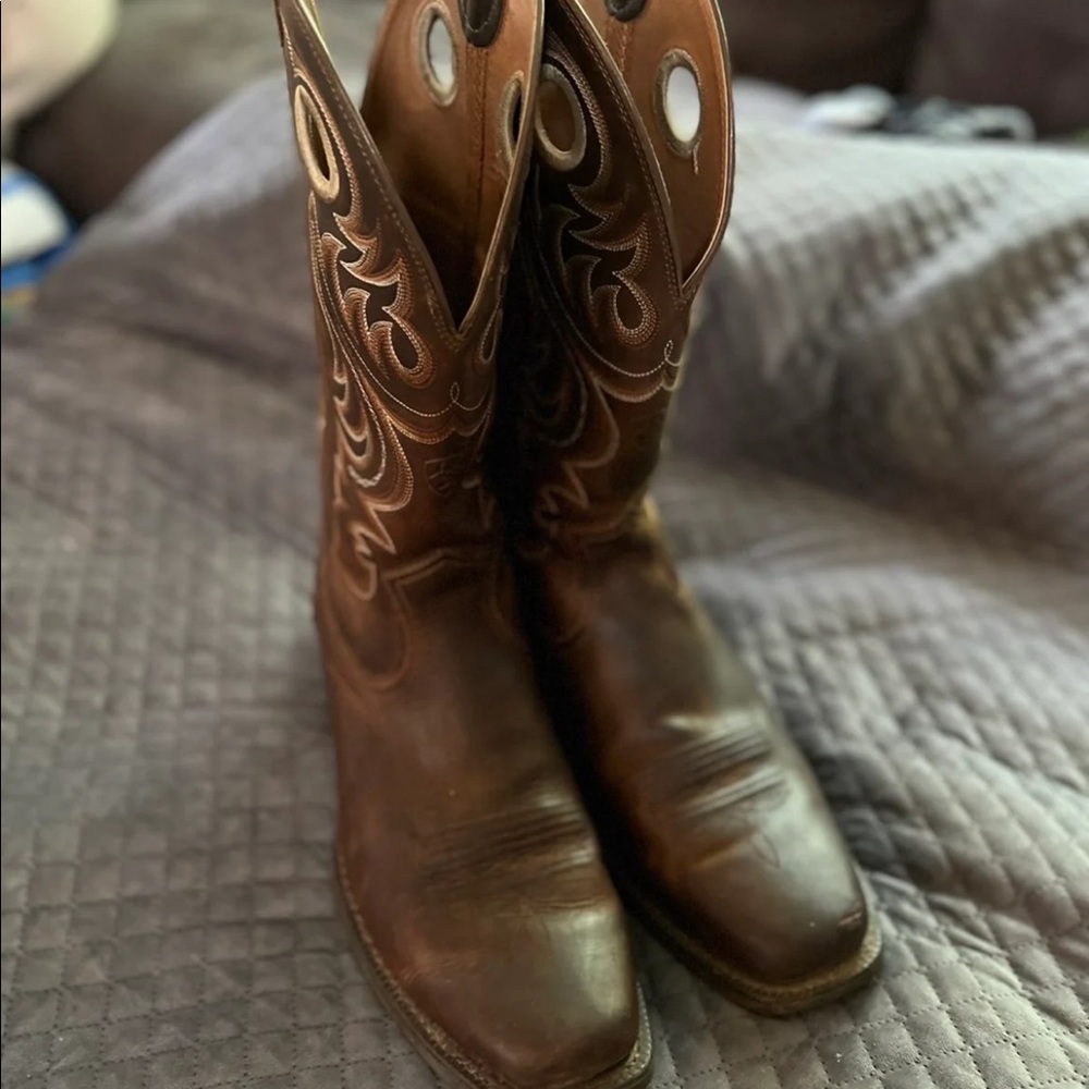 Mens Ariat boots
